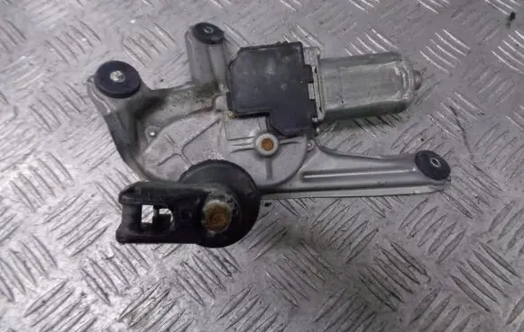 Toyota Avensis T250 Wiper motor 85130-05100