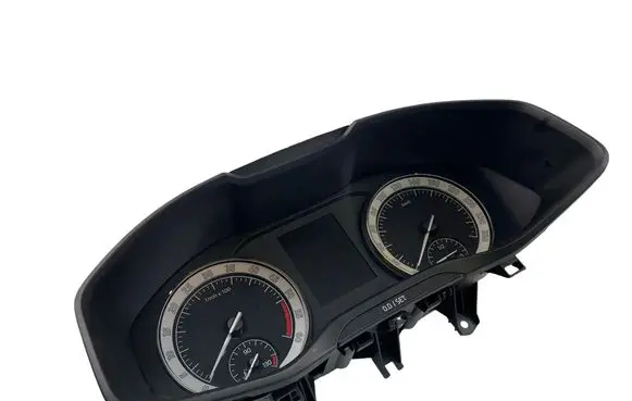Skoda Fabia Mk2 (5J) Speedometer (instrument cluster) 565920751
