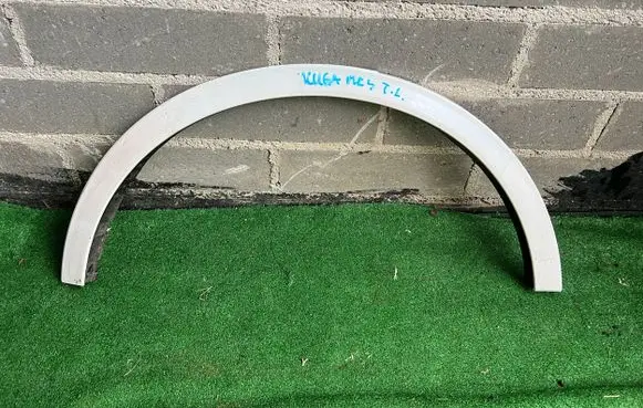 Ford Kuga III Front arch trim 