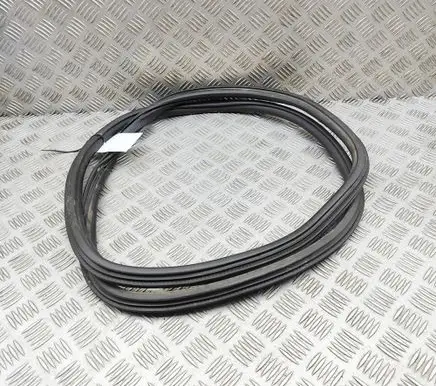 Audi RS Q3 Sportback Rubber seal rear door 83F833721A