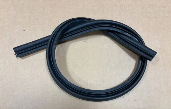 Cupra Formentor Engine compartment rubber 5FA823723