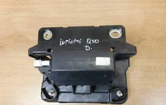 Infiniti Q50 Other control units/modules 243024GA0A
