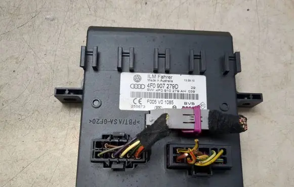 Audi A6 S6 C6 4F Comfort/convenience module 4F0907279D F005V01085 4F0910279AH