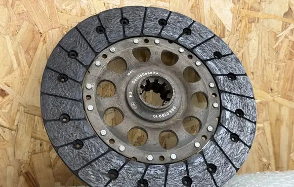 BMW 3 E46 Clutch pressure plate 324019910 3240199