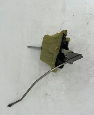 Mercedes-Benz E W212 Gear shifter/selector A2042678124