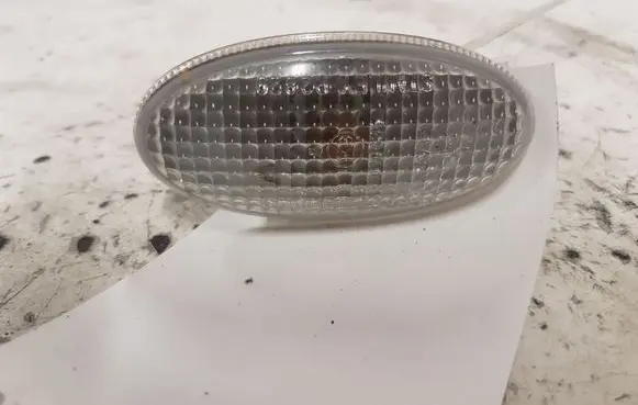 Mazda 6 Front fender indicator light P2829