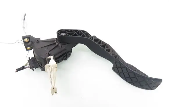 Seat Leon (1M) Accelerator throttle pedal 1J1721503H