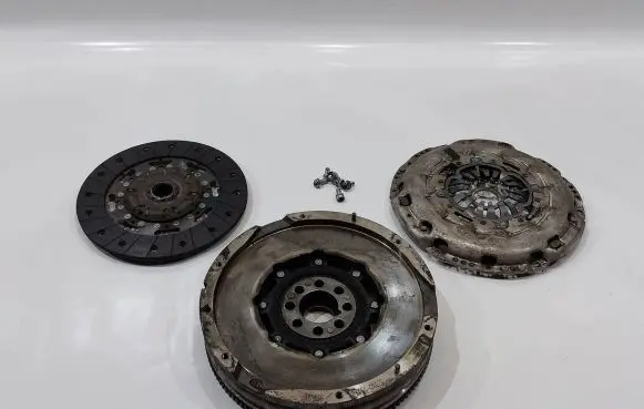 Toyota Verso Clutch set kit 31210-05150-A