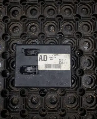 Opel Insignia A Tow bar trailer control unit/module 13310351 532415130
