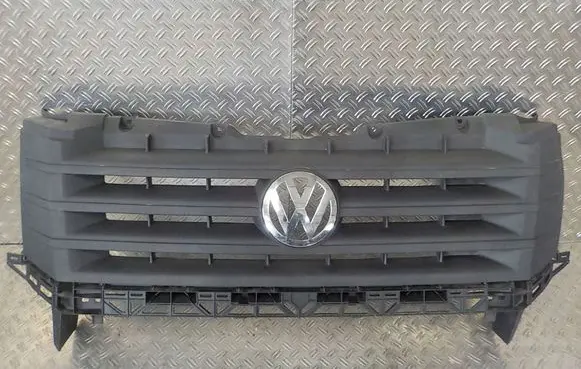 Volkswagen Crafter Front bumper upper radiator grill