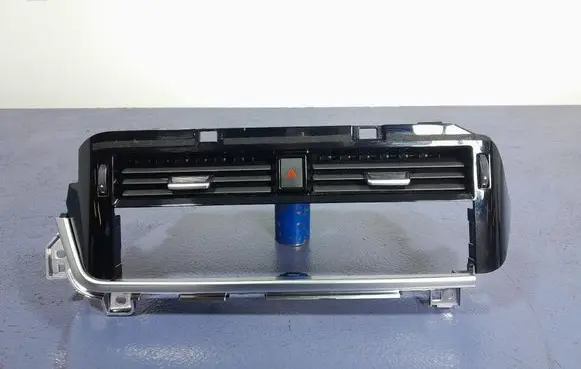 Dashboard side air vent grill/cover trim