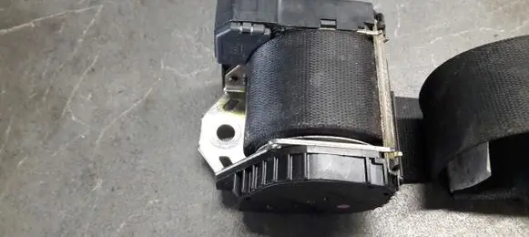BMW X5 E53 Seat belt trim 7051508