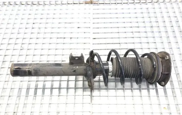 Skoda Octavia Mk3 (5E) Front shock absorber/damper
