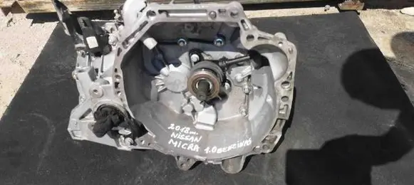 Manual 6 speed gearbox