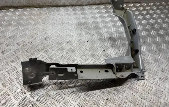Land Rover Range Rover Velar Headlight/headlamp mounting bracket J8A200296AC