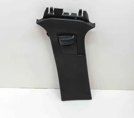 Volvo XC40 (B) pillar trim (bottom) 31457491 31479714