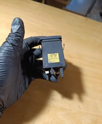 Audi A4 S4 B5 8D Windscreen/window heater switch 4D0941503B