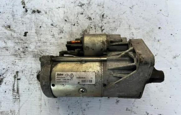 Nissan Qashqai Starter motor 233001375R