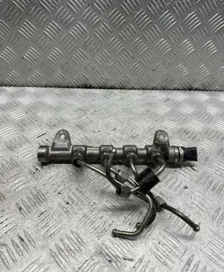 Opel Astra J Fuel main line pipe 55576177 0445214221 493755