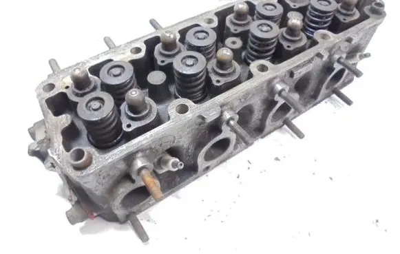 Daewoo Nexia Engine head R90209859