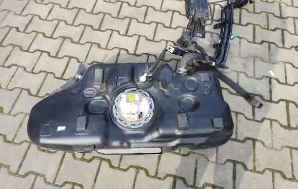 KIA Xceed Fuel tank 31171G4000A