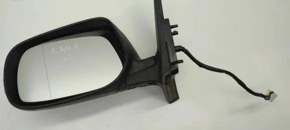Toyota Corolla E140 E150 Front door electric wing mirror