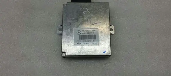 Mercedes-Benz E W211 Phone control unit/module A2118206185