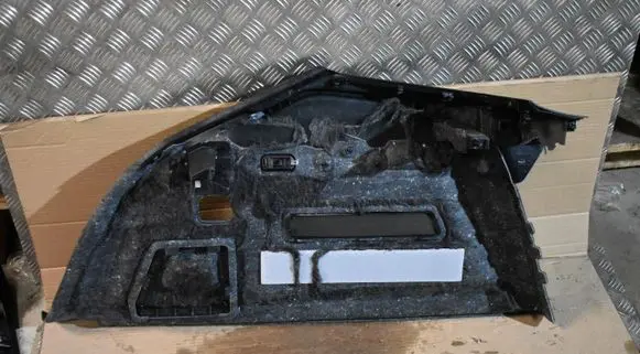 Porsche Cayenne (9Y0 9Y3) Other trunk/boot trim element