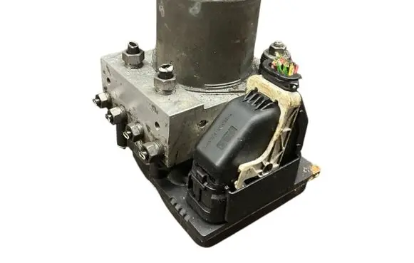 Peugeot 508 ABS Pump 0265230737 9677031780
