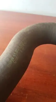 BMW 7 E38 Engine coolant pipe/hose 7503725