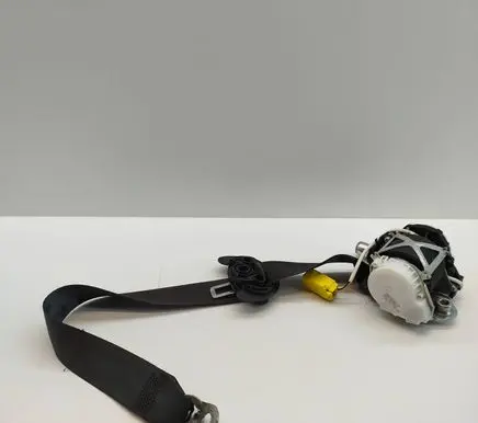 Volkswagen PASSAT B7 Front seatbelt 3C1857706R
