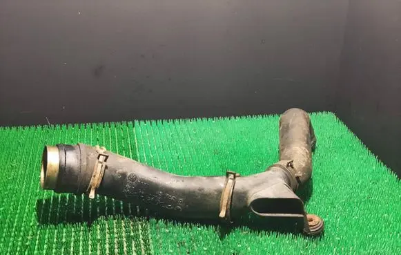 Volkswagen Golf IV Intercooler hose/pipe 1J0145762D