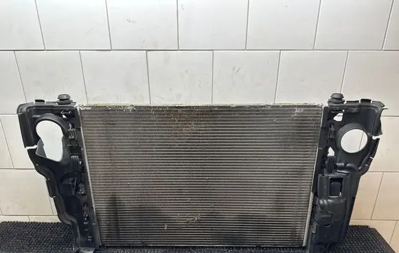 Volvo S60 Coolant radiator 31368082