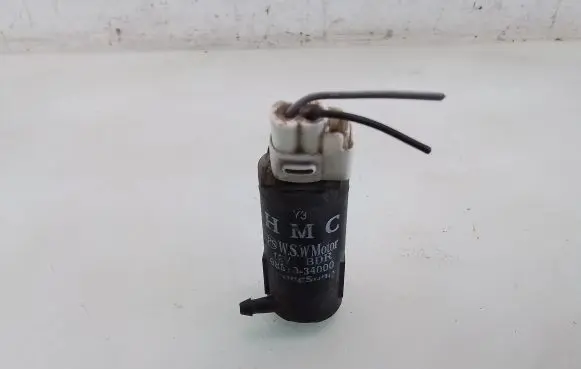 Hyundai H-100 Windscreen/windshield washer pump