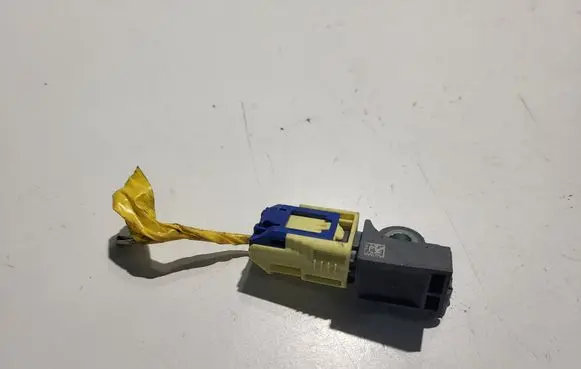 KIA Sportage Airbag deployment crash/impact sensor