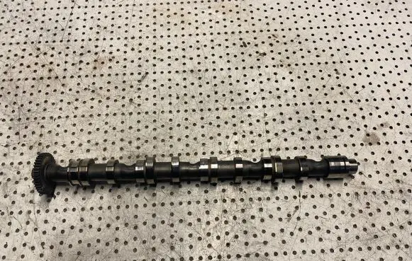 Volkswagen Caddy Camshaft 03L102B 03L1151013369