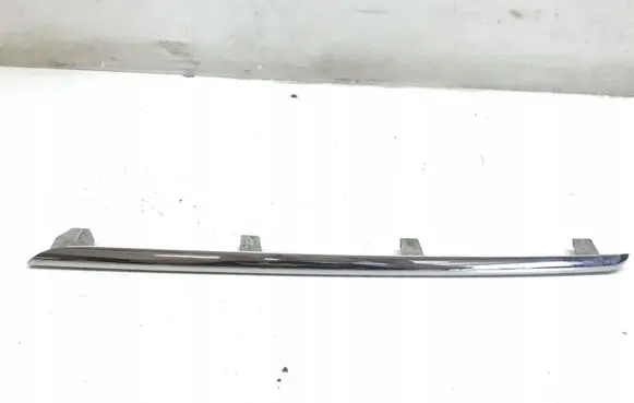 Mercedes-Benz E W212 ACC Distronic radar sensor grill/trim 