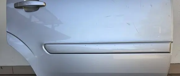 Rear door