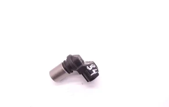 Volvo V50 Camshaft position sensor 30713485 0296001211 D34