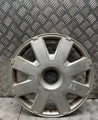Ford Focus R16 wheel hub/cap/trim 4M511000EB