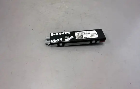 Mercedes-Benz E C207 W207 Aerial antenna amplifier A2078201089 28247398