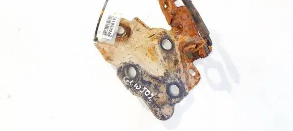 Volvo S70 V70 V70 XC Bracket in trunk/boot 
