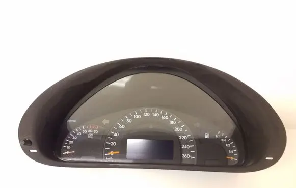 Mercedes-Benz C AMG W203 Speedometer (instrument cluster) MBA2035400711Q15 87001411