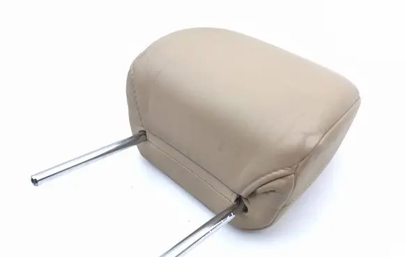 Lexus IS 220D-250-350 Front seat headrest 