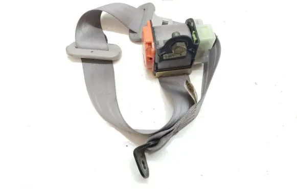 Mazda Premacy Rear seatbelt T89243T