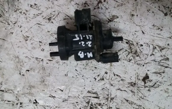 Mercedes-Benz E W210 Turbo solenoid valve
