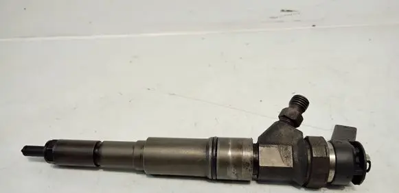 BMW 7 E65 E66 Fuel injector 0445110122 7788812