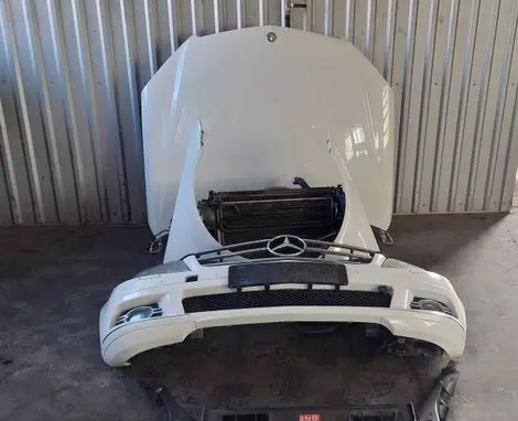Mercedes-Benz C W204 Front piece kit 