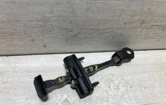 Opel Crossland X Front door check strap stopper 6208