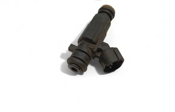 Hyundai Matrix Fuel injector 3531022600